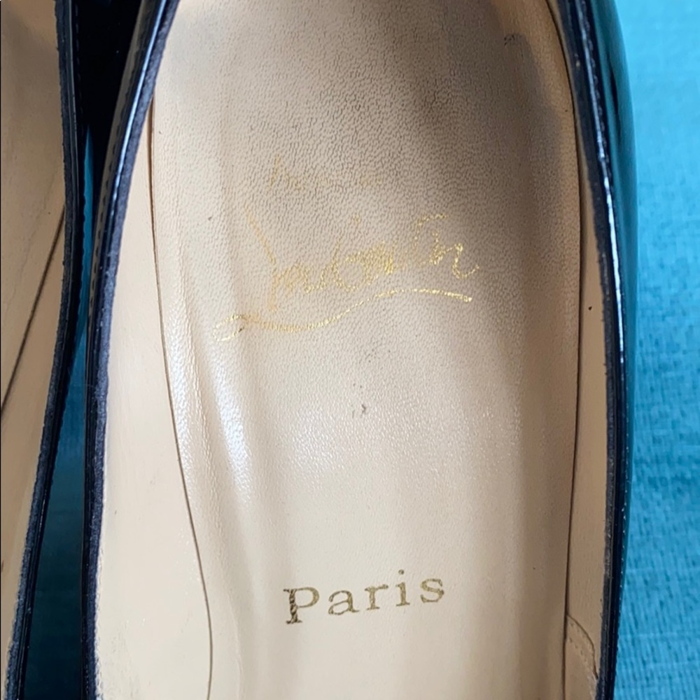 Christian Louboutin black patent high heels - Picture 4 of 10
